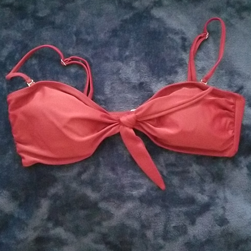 NWT Old Navy Swimsuit Top